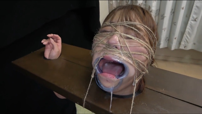 真矢みつき 顔面緊縛 開口器 ぶっかけ