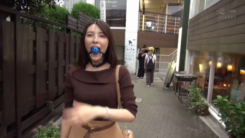 森沢かな 鼻フック ボールギャグ 散歩2