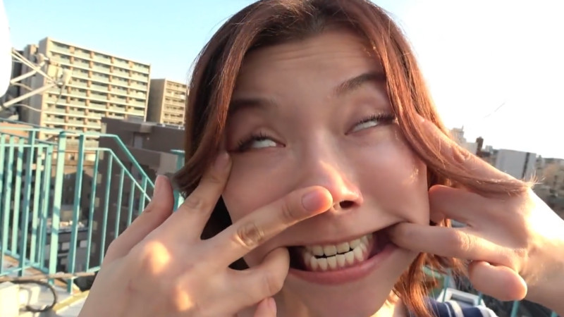 加藤ツバキ 変顔2