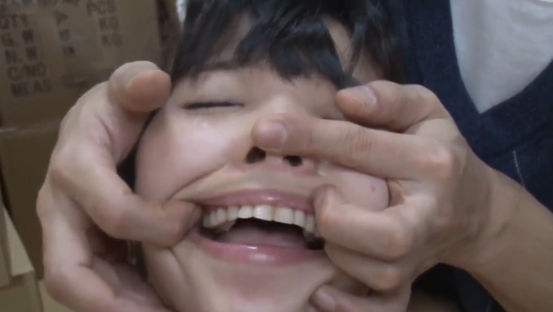 谷田部和沙 美少女 変顔