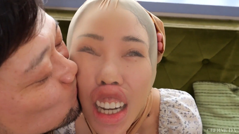 MOMONE 顔面パンスト5