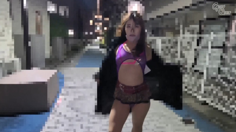 水川潤 鼻フック 野外露出