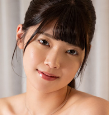 美木ひなの