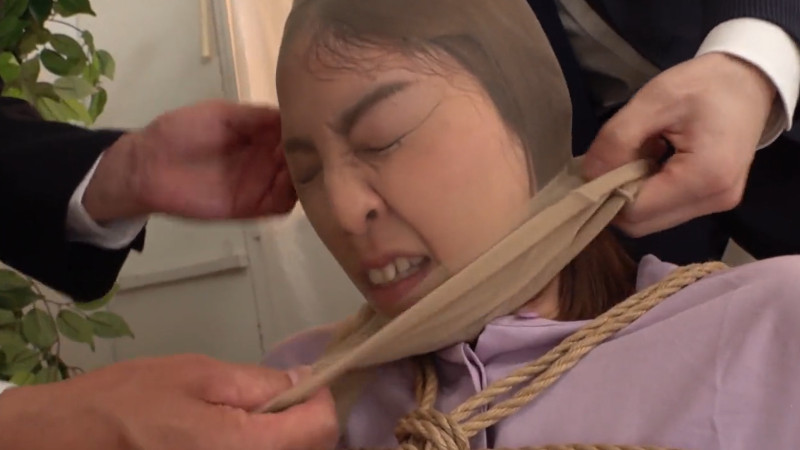 悪徳女議員 卯水咲流 顔面パンスト