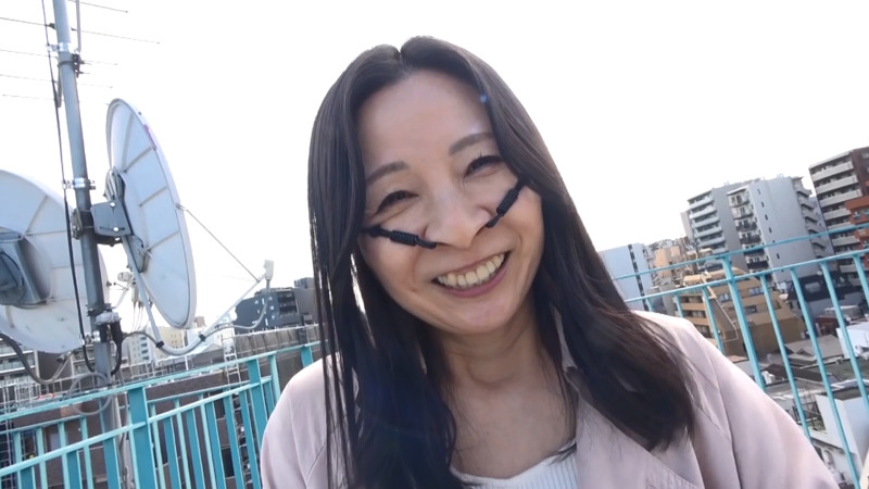 月野ゆりね 野外鼻フック2