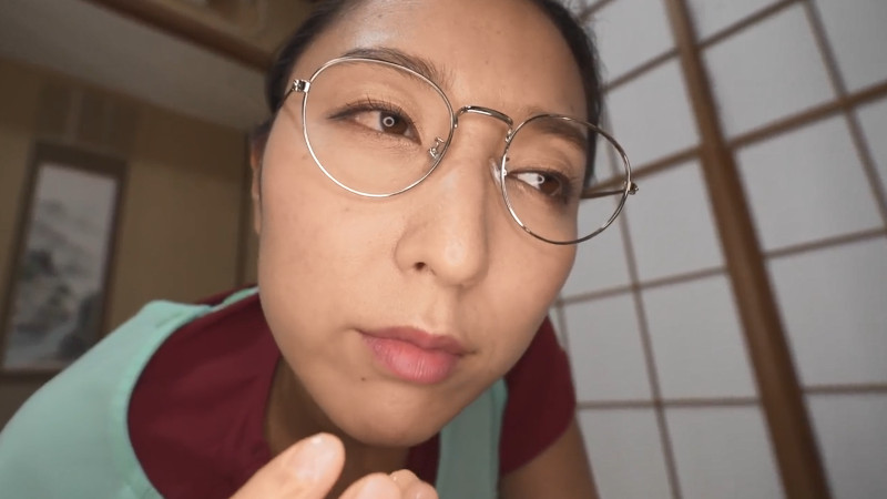 無愛想な介護士 本真ゆり2